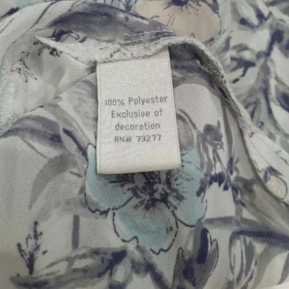 Lauren Conrad Floral Sheer Top Size L - Picture 8 of 10